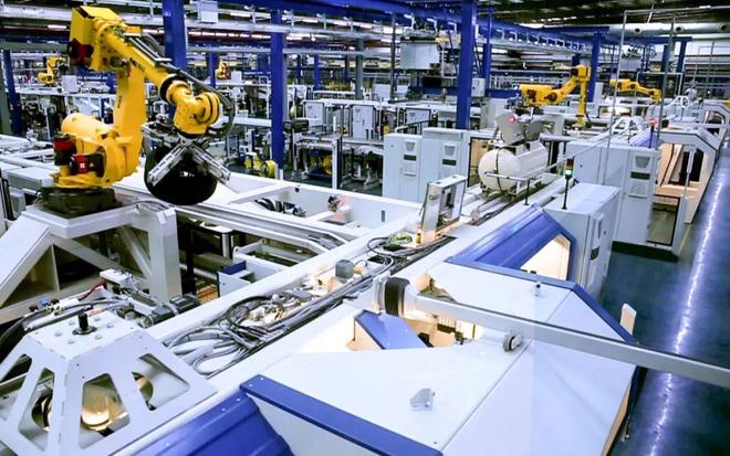 智能机器人驱动下的森麒麟 打造轮胎智造新标杆，迈向世界一流品牌